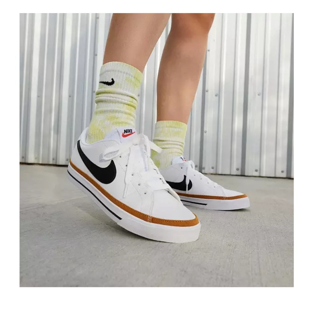 Women’s Nike Court Legacy Next Nature Shoe Size 6